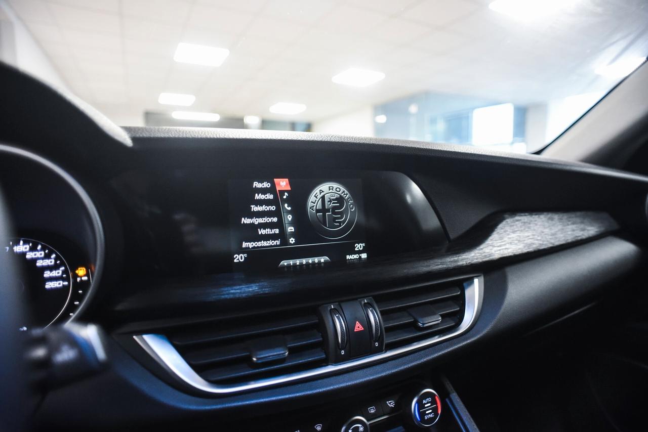 Alfa Romeo Stelvio 2.2 Turbodiesel 190 CV AT8 Q4