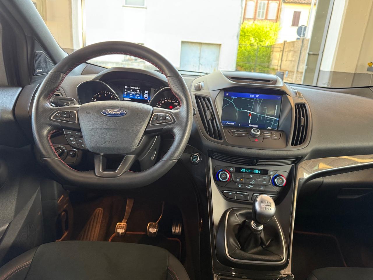 Ford Kuga 1.5 EcoBoost 120 CV S&S 2WD ST-Line