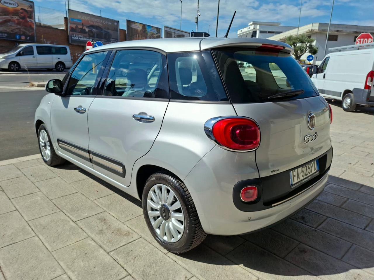 Fiat 500L 1.6 Multijet 120cv Pop Star 2015