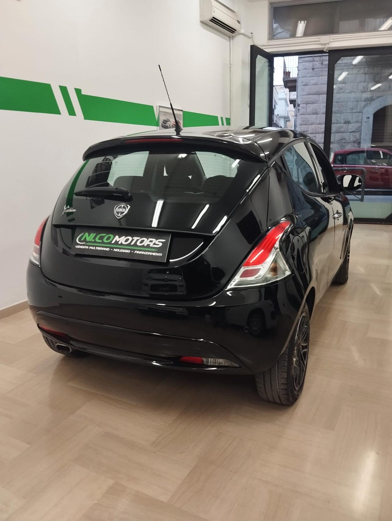 Lancia Ypsilon 1.2 69 CV 5 porte GPL Ecochic Mya