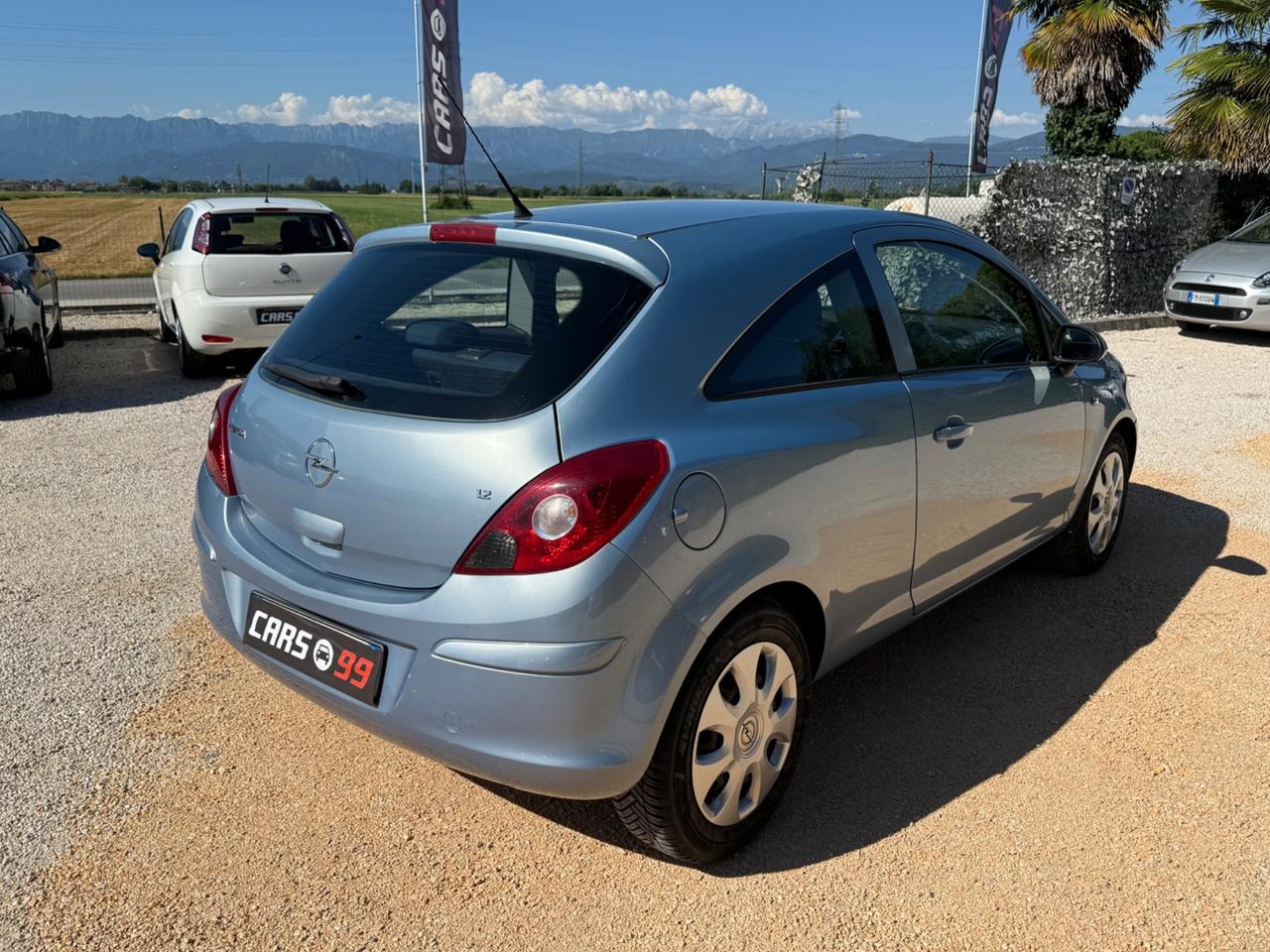 Opel Corsa 1.2 3 porte Enjoy