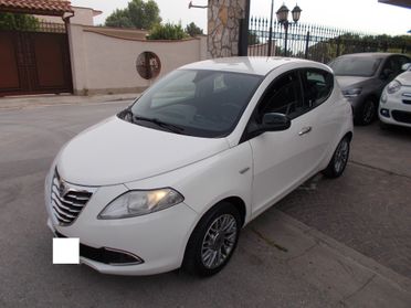 Lancia Ypsilon 0.9 TwinAir 85 CV 5 porte S&S Gold