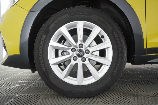 AUDI A1 A1 citycarver 30 TFSI