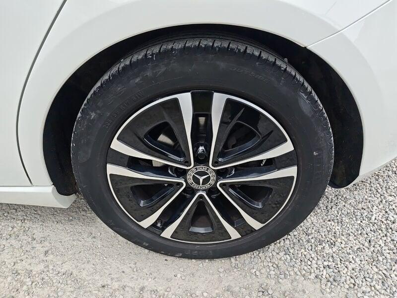 Mercedes-Benz Classe A A 180 d Progressive Advanced Plus
