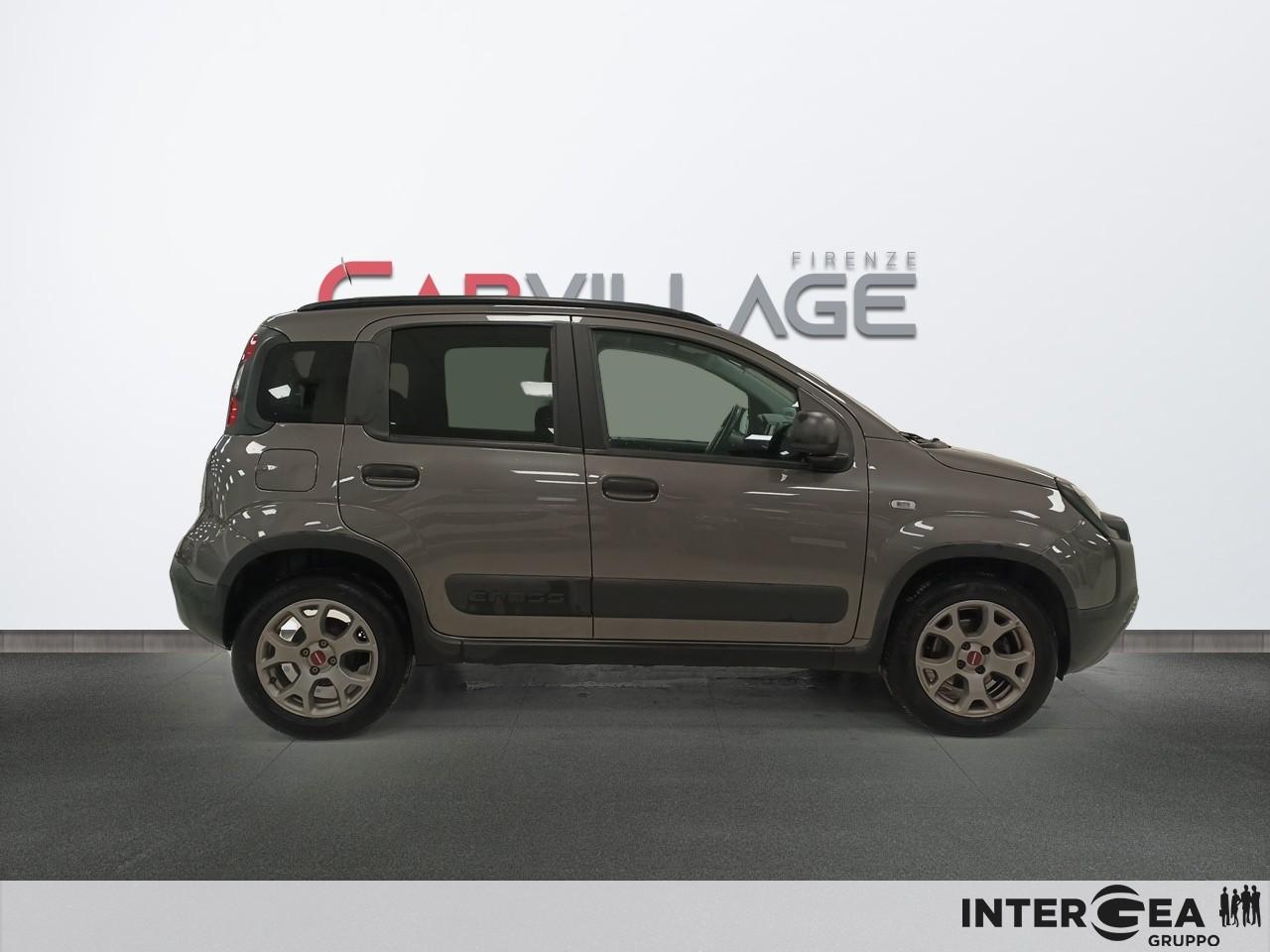 FIAT Panda 1.0 firefly hybrid City Cross s&s 70cv 5p.ti