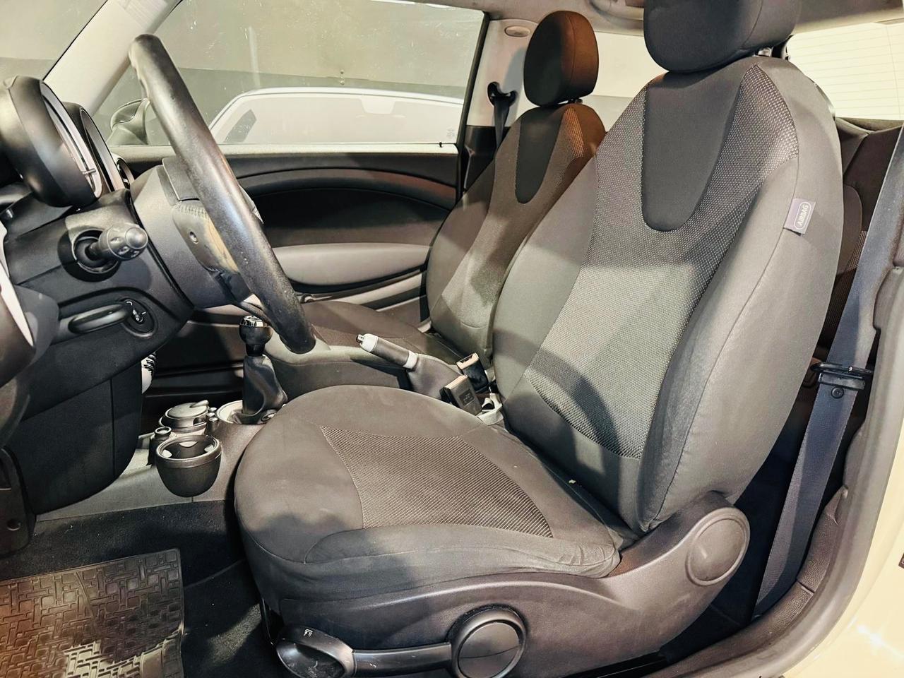 Mini Mini 1.6 16V COOPER D 110 CV*NEOPATENTATI*