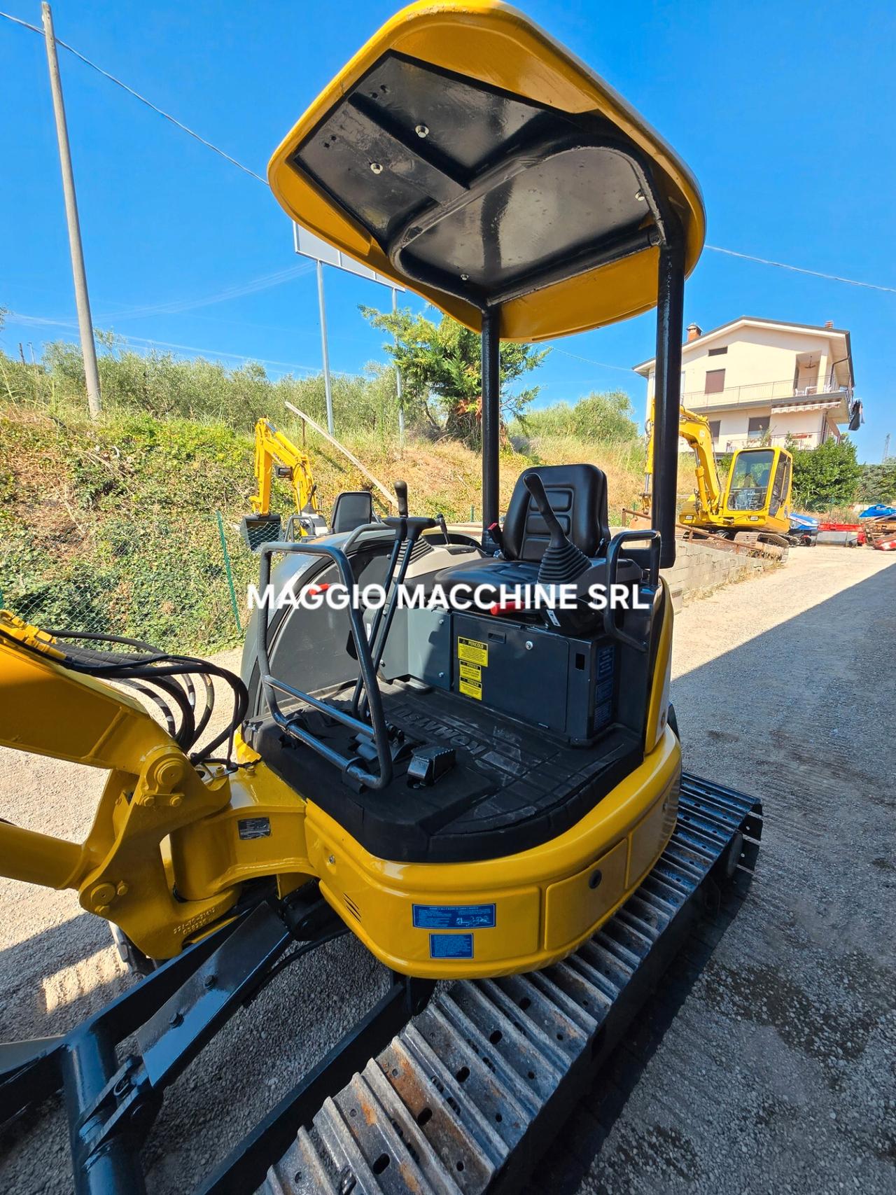 Miniescavatore Komatsu PC30 MR-2