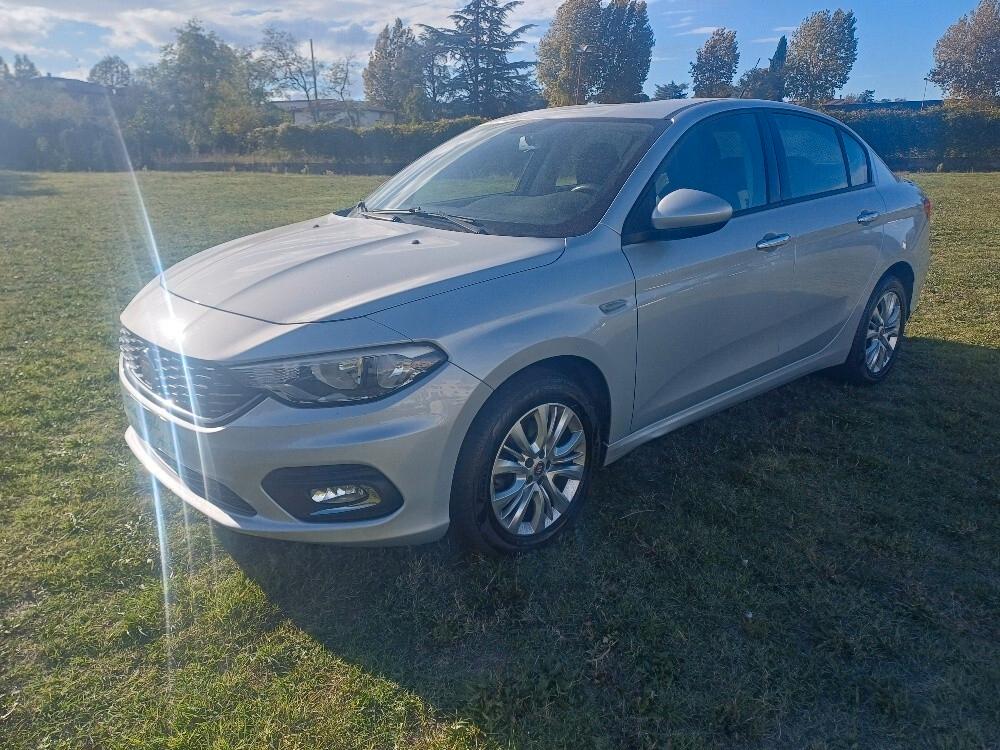 Fiat Tipo 1.400 16v Lounge 2016