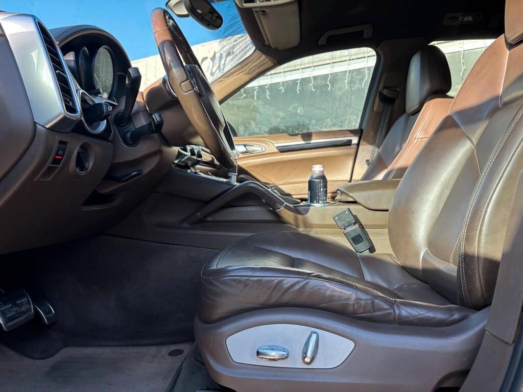 Porsche Cayenne 3.0 Diesel 2012/ 257.000 KM Tua a soli 179 Euro al mese