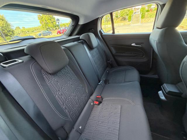 FIAT 600 HYBRID 145CV DCT MHEV+NAVI+RCAM+2PDC+LED
