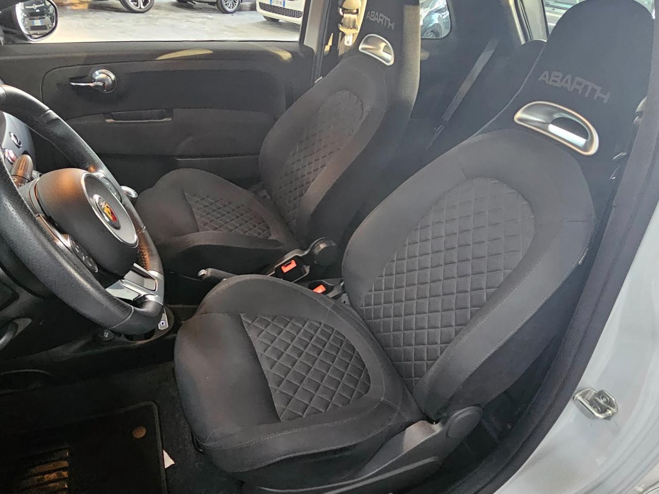 Abarth 595 1.4 Turbo T-Jet 165 CV