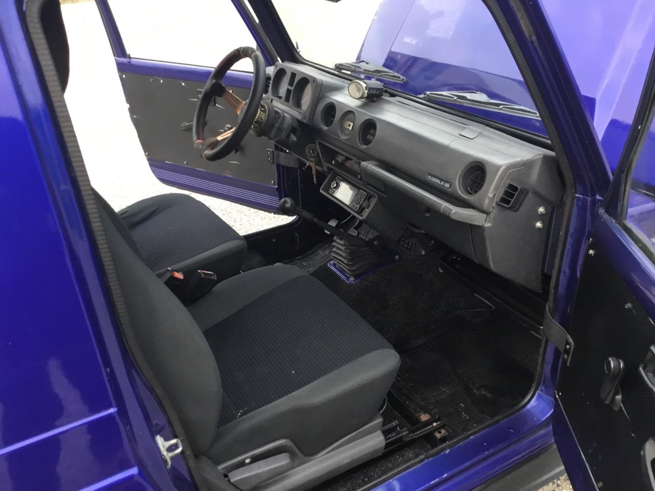 Suzuki SJ 410 SJ410 Berlina Sport