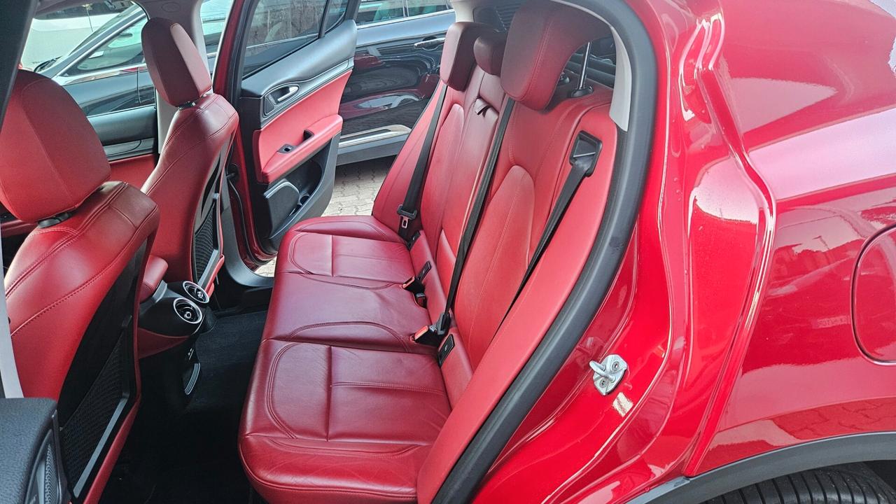 Alfa Romeo Stelvio 2.2 t Q4 210cv auto PELLE-CAM-CERCHI 20"