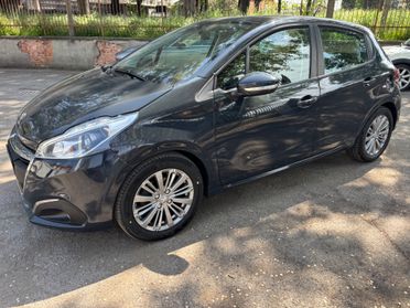 Peugeot 208 PureTech 82 5 porte Allure