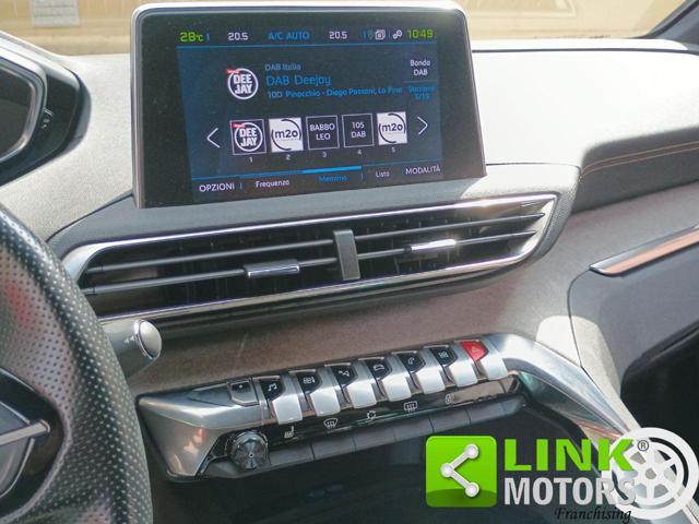 PEUGEOT 3008 Hybrid4 300 e-EAT8 GT Line
