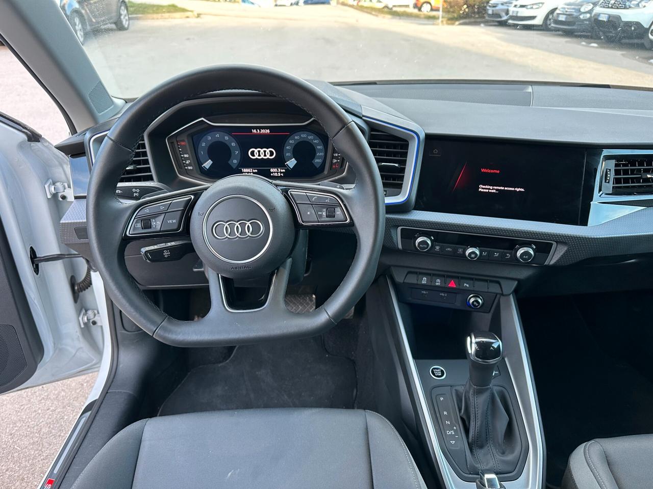 Audi A1 SPB 30 TFSI S tronic Identity Black