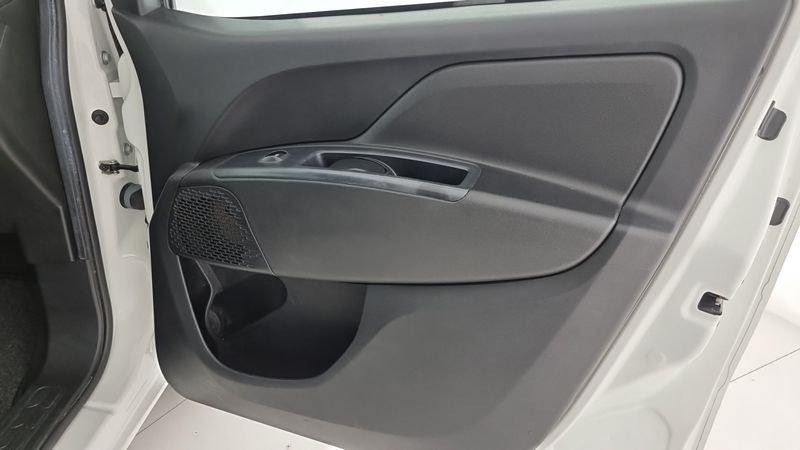 FIAT Doblò 1.3 MJT PC Combi N1 SX