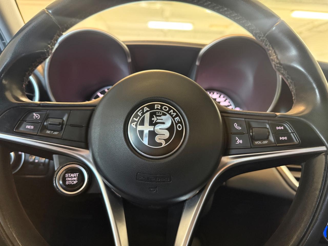 Alfa Romeo Giulia 2.2 Turbodiesel 150 CV AT8