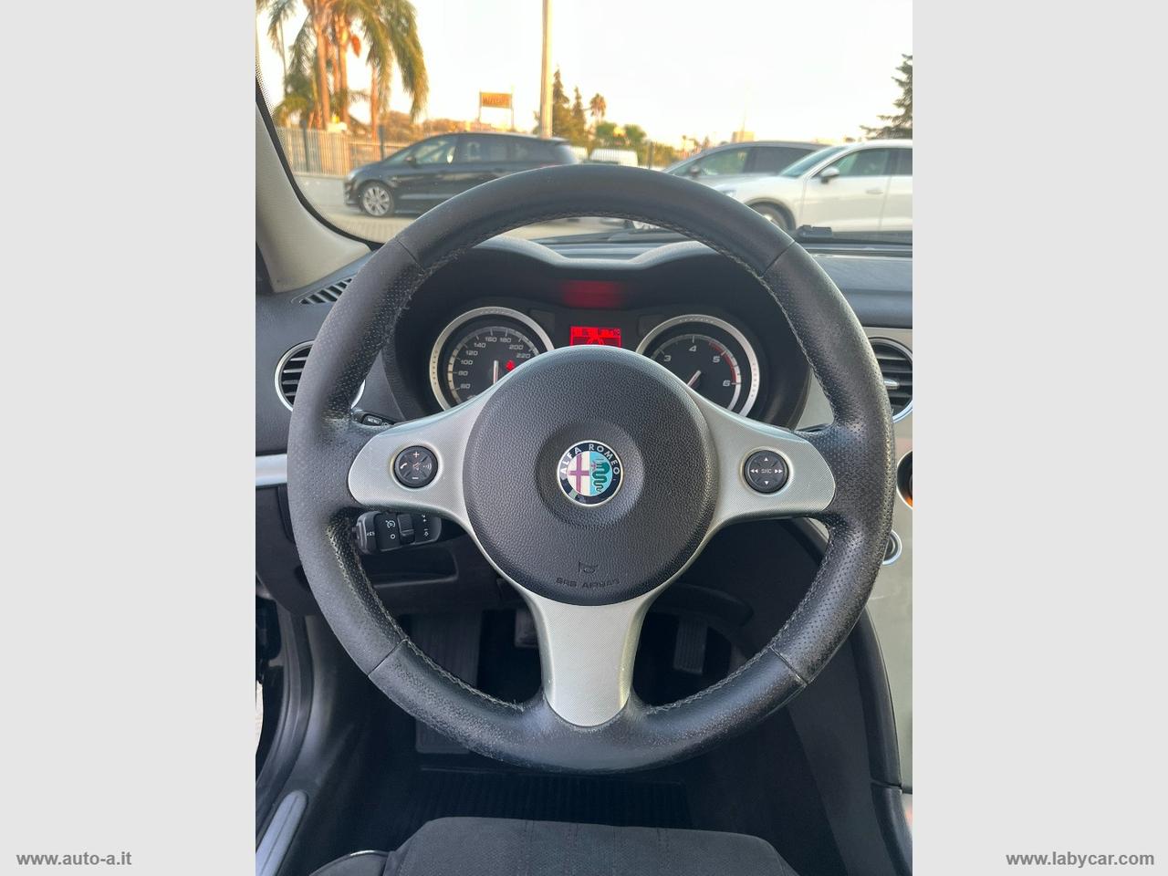 ALFA ROMEO 159 1.9 JTDm 16V SW Distinctive