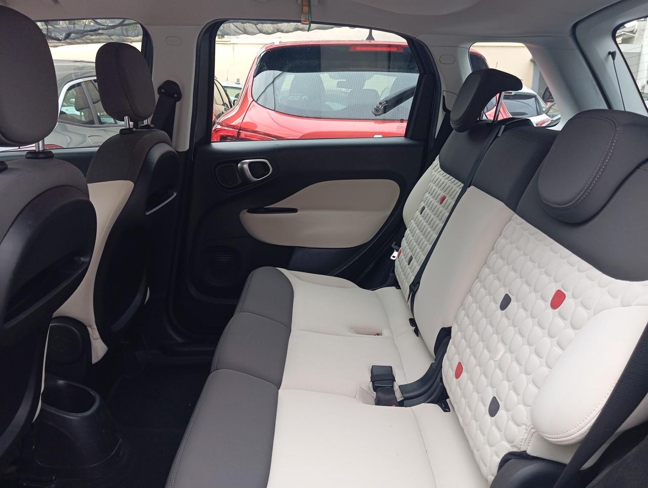 Fiat 500L 1.4 95 CV Lounge valuto permute