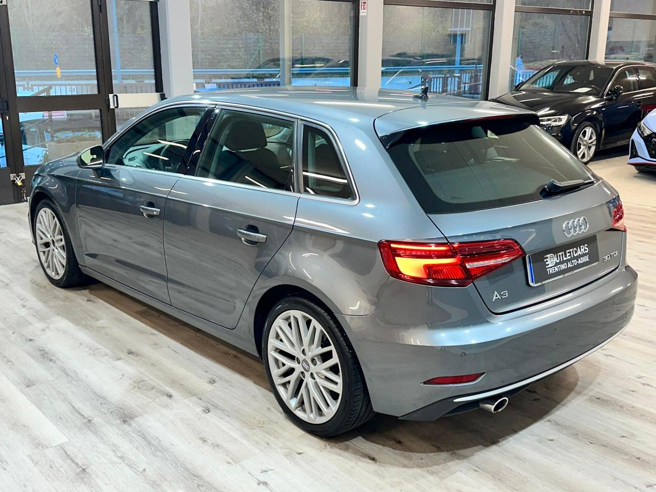 AUDI A3 SBK 30 1.6TDI 116CV 2019 MANUALE