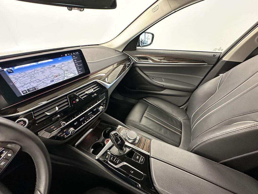 BMW Serie 5 Touring 520 d Mild Hybrid 48V Luxury Steptronic