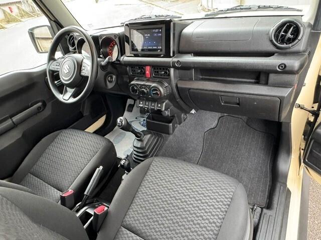 Suzuki Jimny 1.5 5MT Top (AUTOCARRO N1)