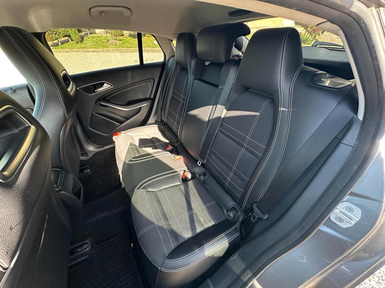 Mercedes-benz CLA 200 d S.W. Automatic Sport