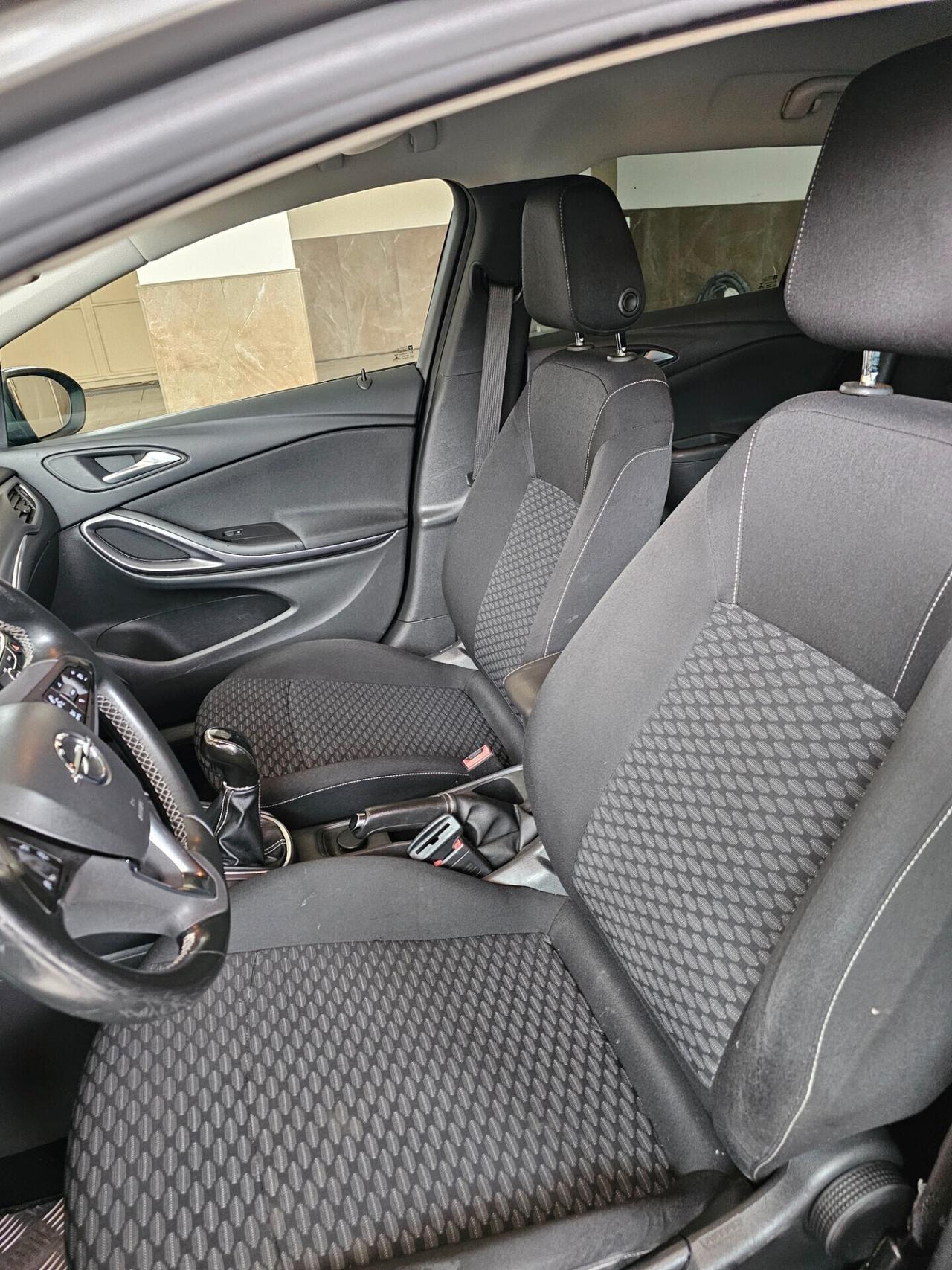 Opel Astra 1.6 CDTI EcoFLEX S&S Sports