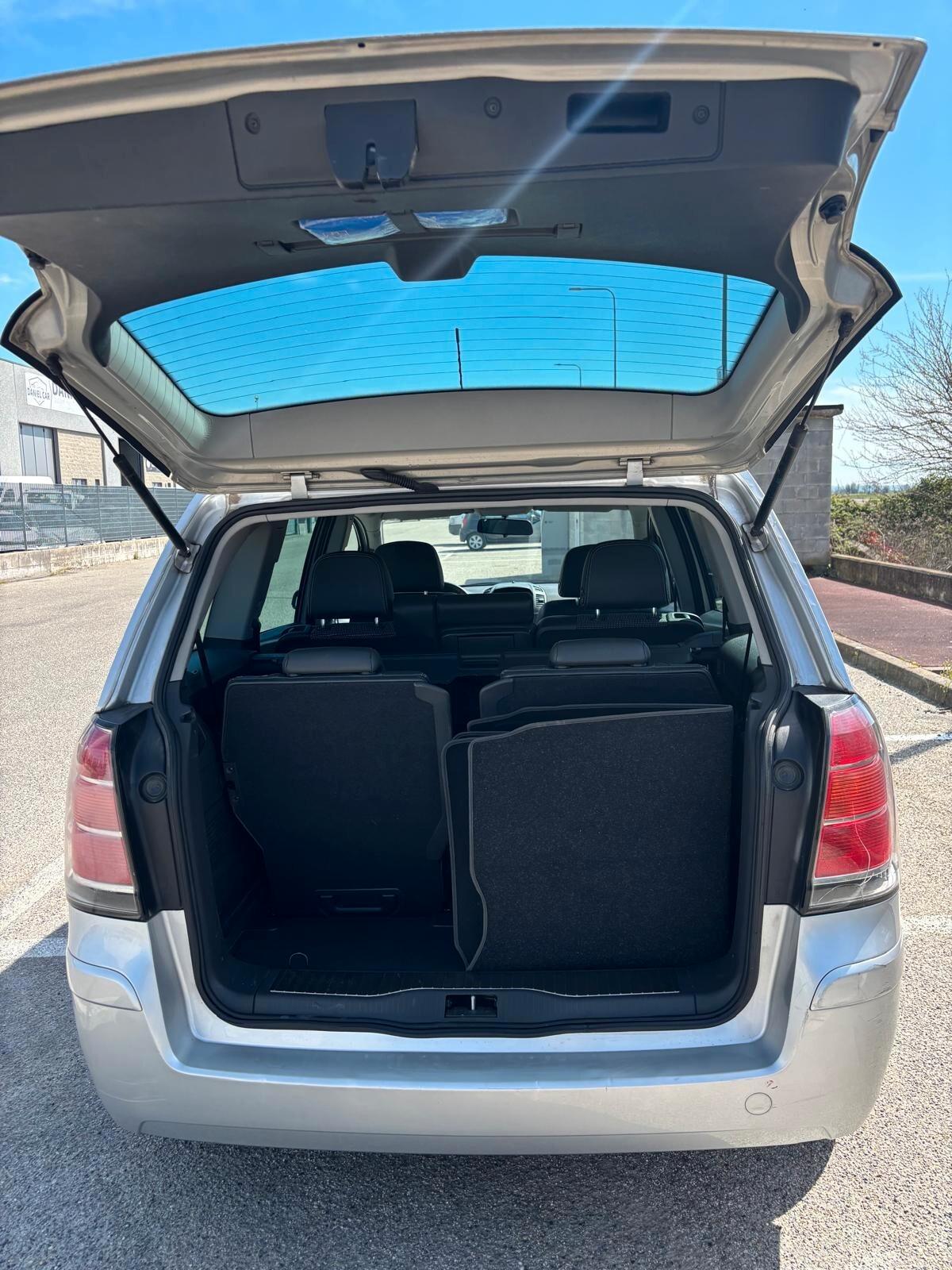 Opel Zafira 1.9 CDTI 120CV 7 posti Cosmo unico proprietario