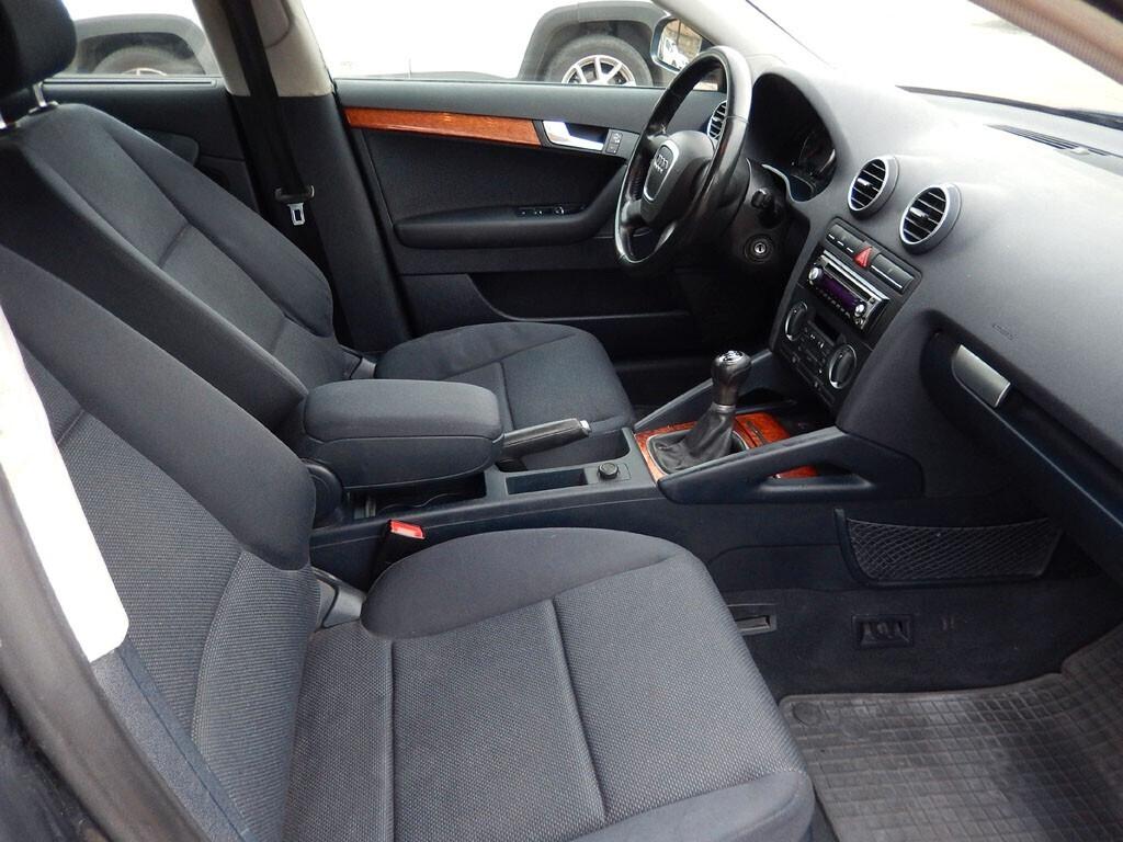 AUDI A3 1.6 impianto GPL con BOMBOLA NUOVA!