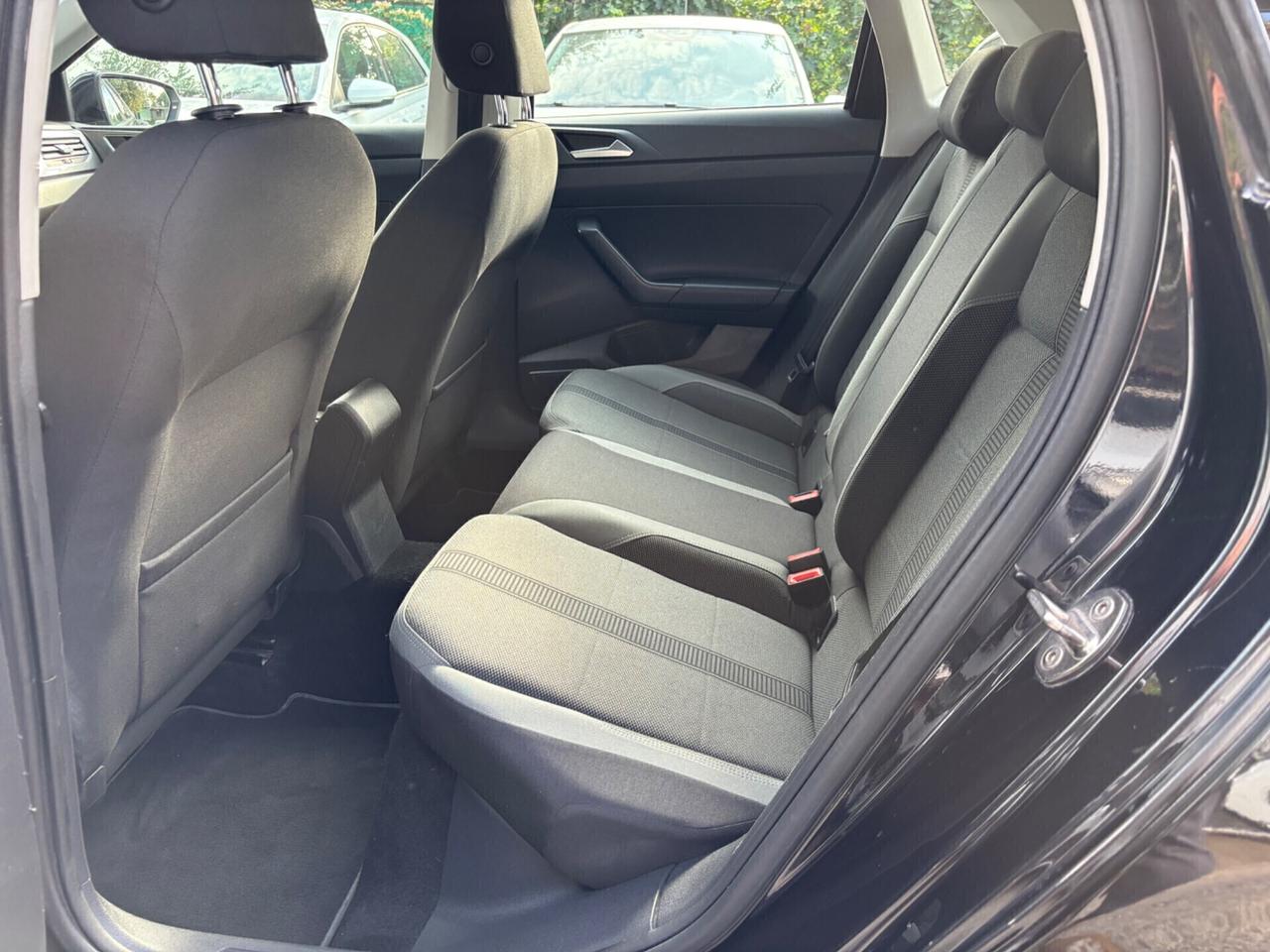 Volkswagen Polo 1.0 metano R-Line OK NEOPATENTATI