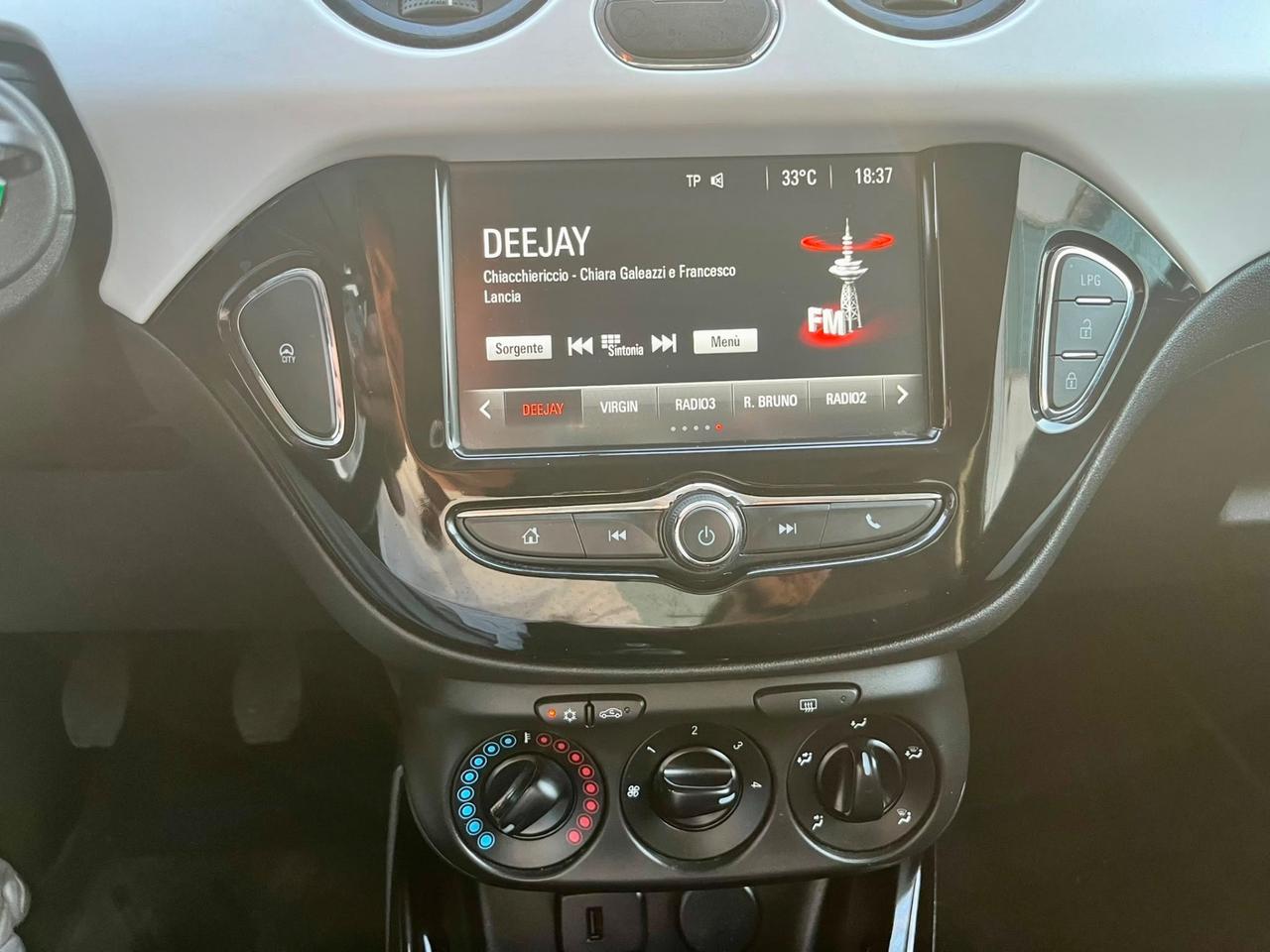 Opel Adam 1.4GPL 2016 101.000km per neopatentati