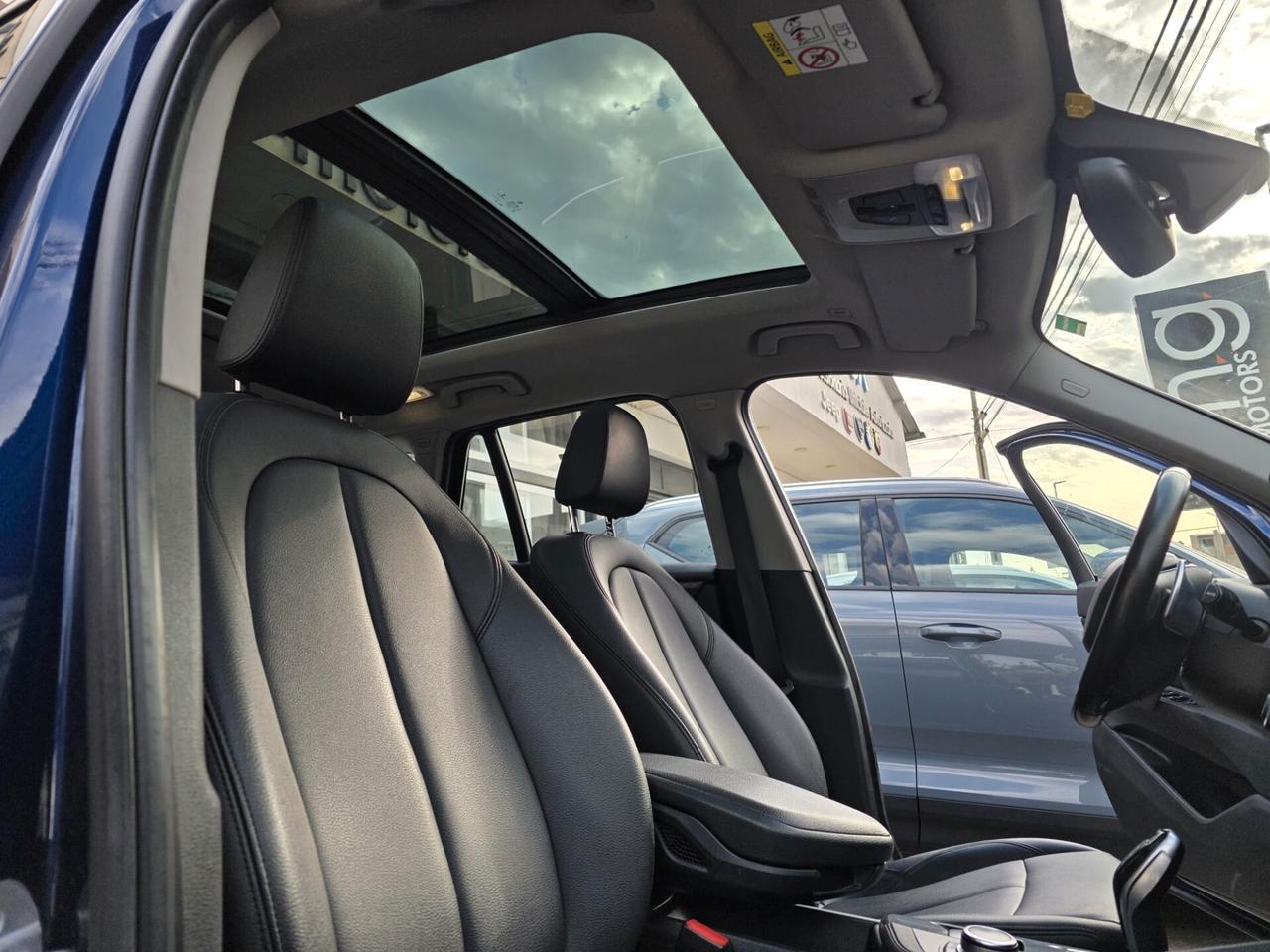 Bmw X1 xDrive18d xLine tettuccio , LED, pelle