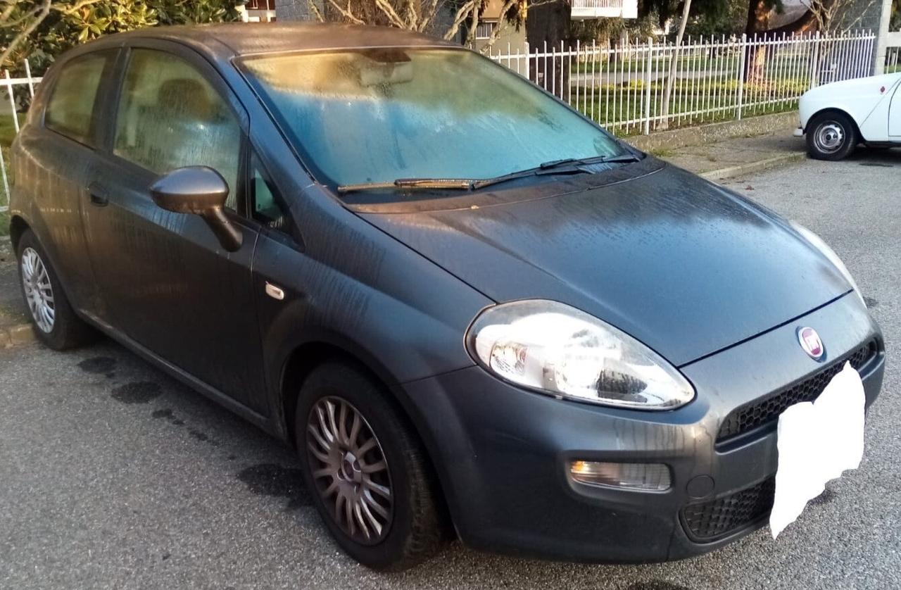 Fiat Punto 1.3 MJT II 75 CV 3 porte Street