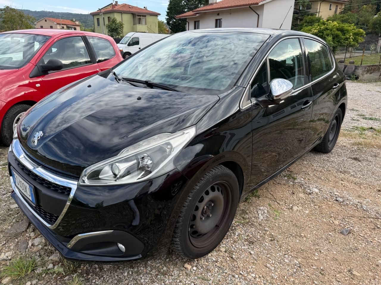 Peugeot 208 BlueHDi 75 5 porte Allure