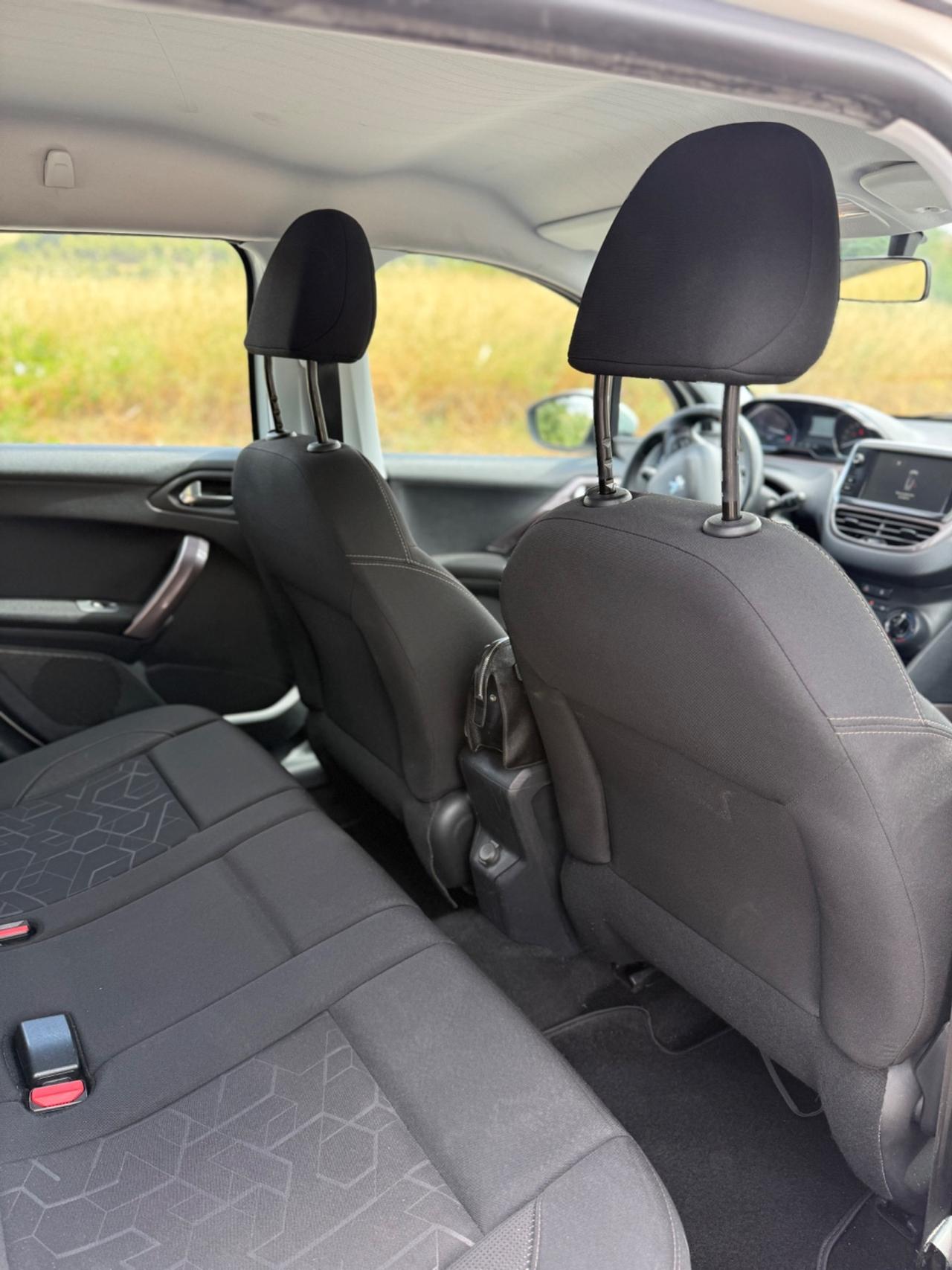Peugeot 2008 1.4 HDi 68CV Active