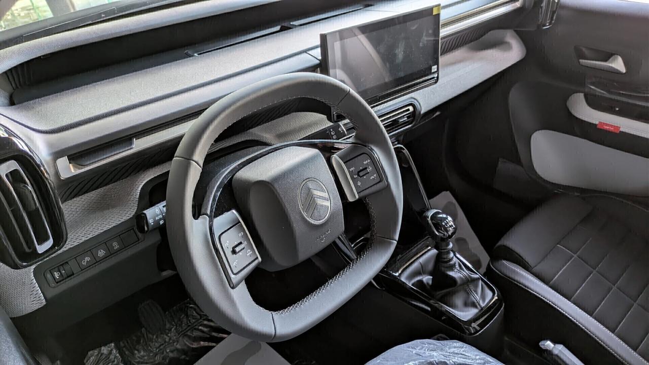 Citroen C3 Turbo 100 MAX km 0