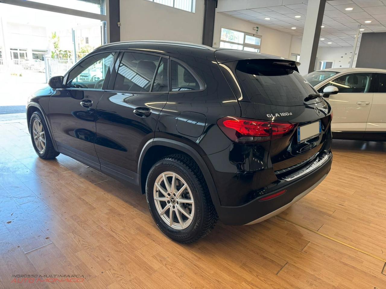 Mercedes-benz GLA 180d 116cv Executive 2021