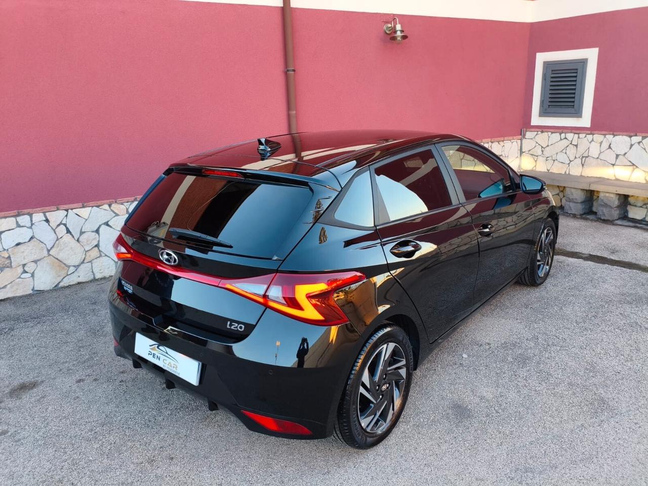 Hyundai i20 1.2 MPI MT GPL ConnectLine