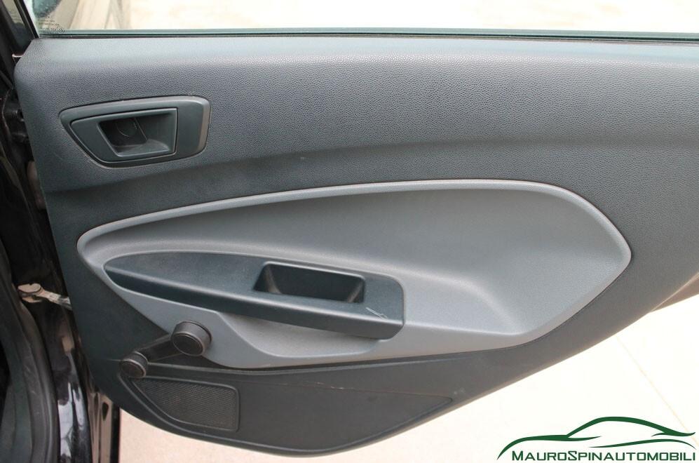 Ford Fiesta 1.4 TDCi 5p. Titanium ANCHE NEOPATENTATI