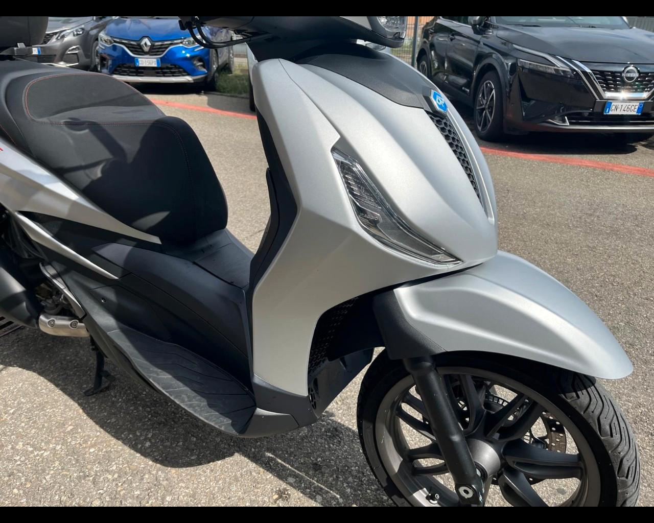 PIAGGIO Beverly - Beverly 300 ie S Abs-asr my21