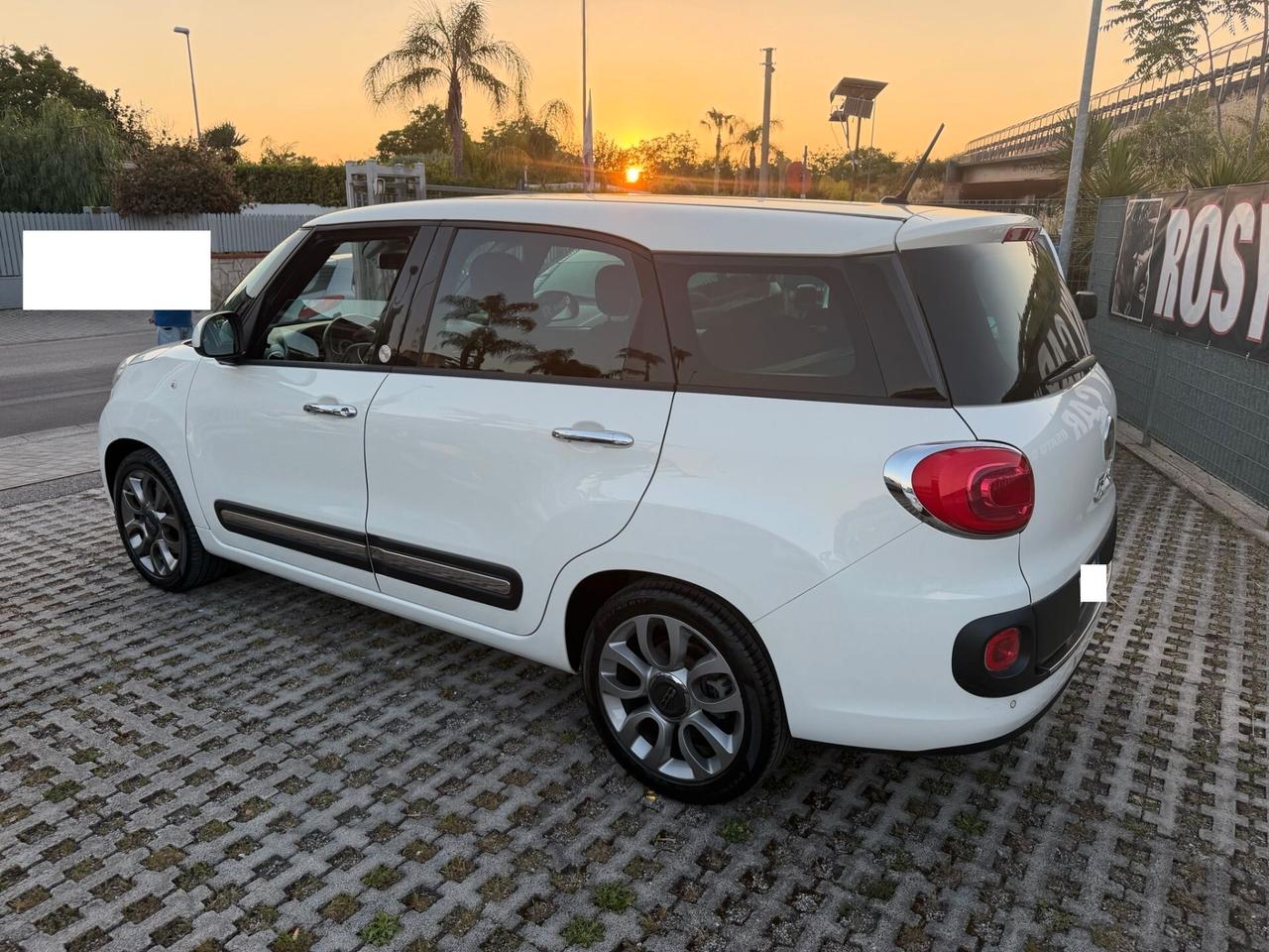 Fiat 500L Living 1.6 Multijet 120 CV Lounge-04/2016