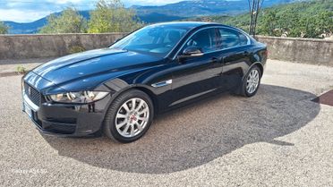 Jaguar XE 2.0 D 180 CV aut. Prestige