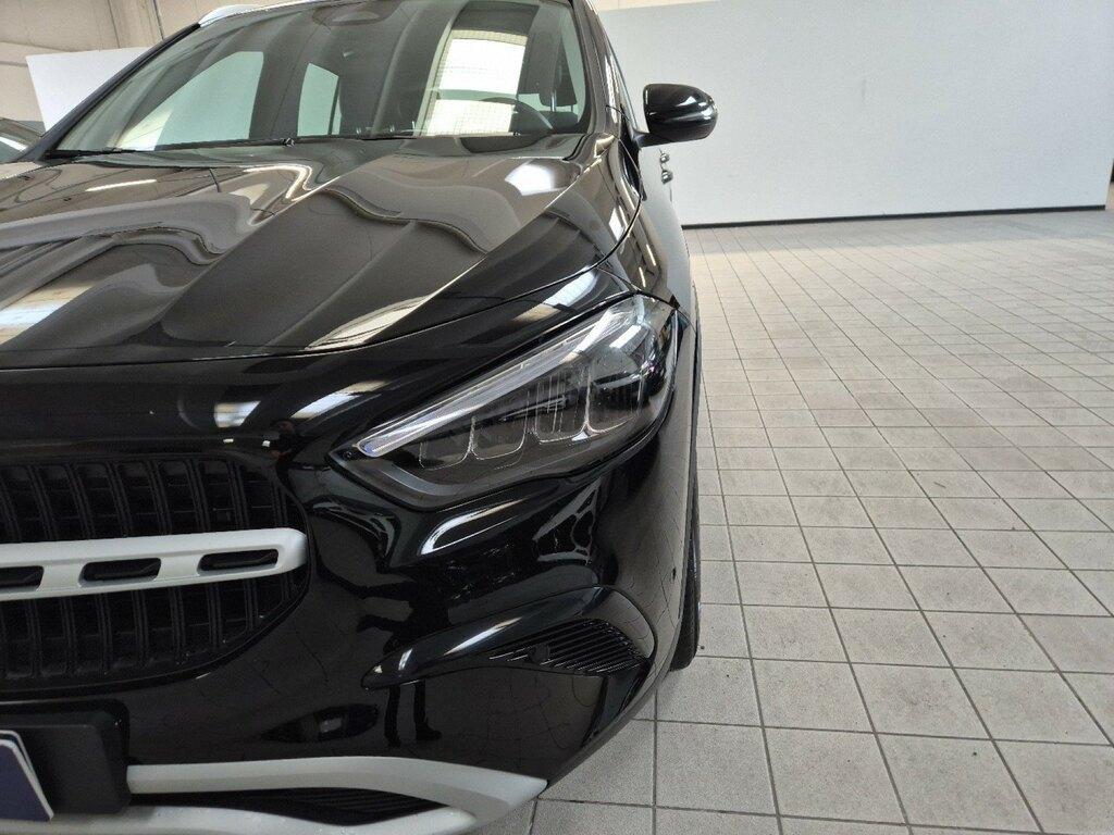 Mercedes GLA 180 180 D Advanced 8G-DCT