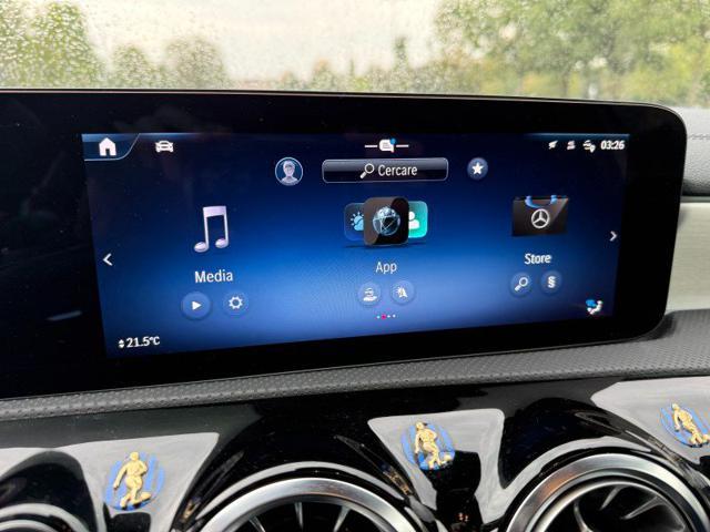 MERCEDES-BENZ A 250 e hybrid EQ AMG Line Premium
