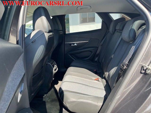 PEUGEOT 3008 BlueHDi 130 S&S EAT8 Allure Pack