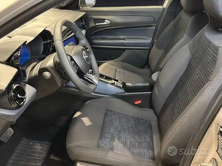 Alfa Romeo Junior 1.2 136 cv HYBRID eDCT SPECIALE