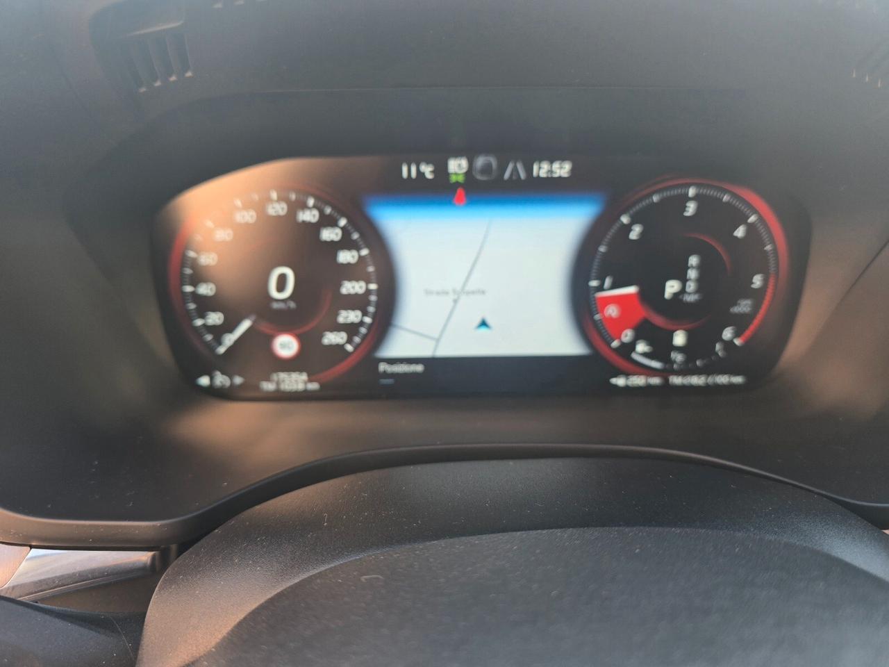 Volvo XC 60 XC60 B4 (d) AWD Geartronic Business