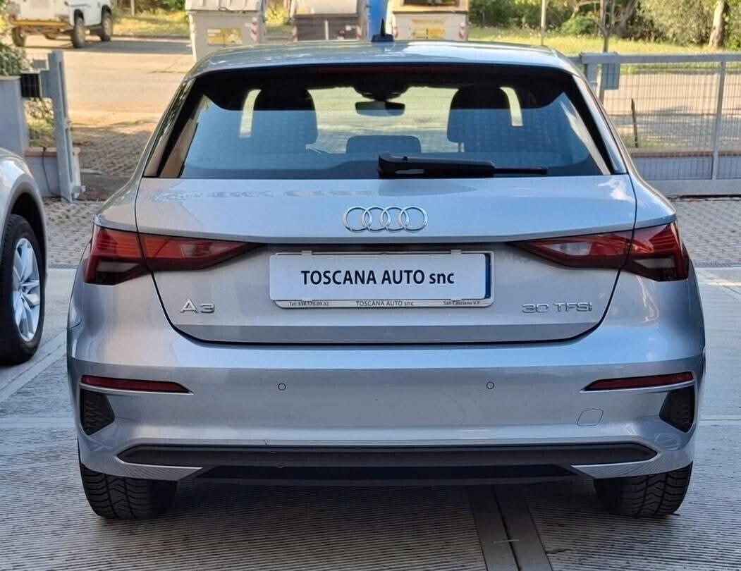 Audi A3 30 TFSI S tronic Business Advanced full optional